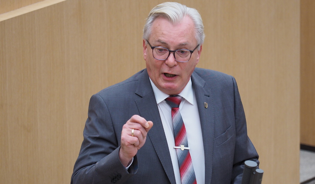 Fraktionsvorsitzender Bernd Gögel: AfD erteilt fadenscheinigen grünschwarzen Wahlrechtsreform-Phantasien klare Absage