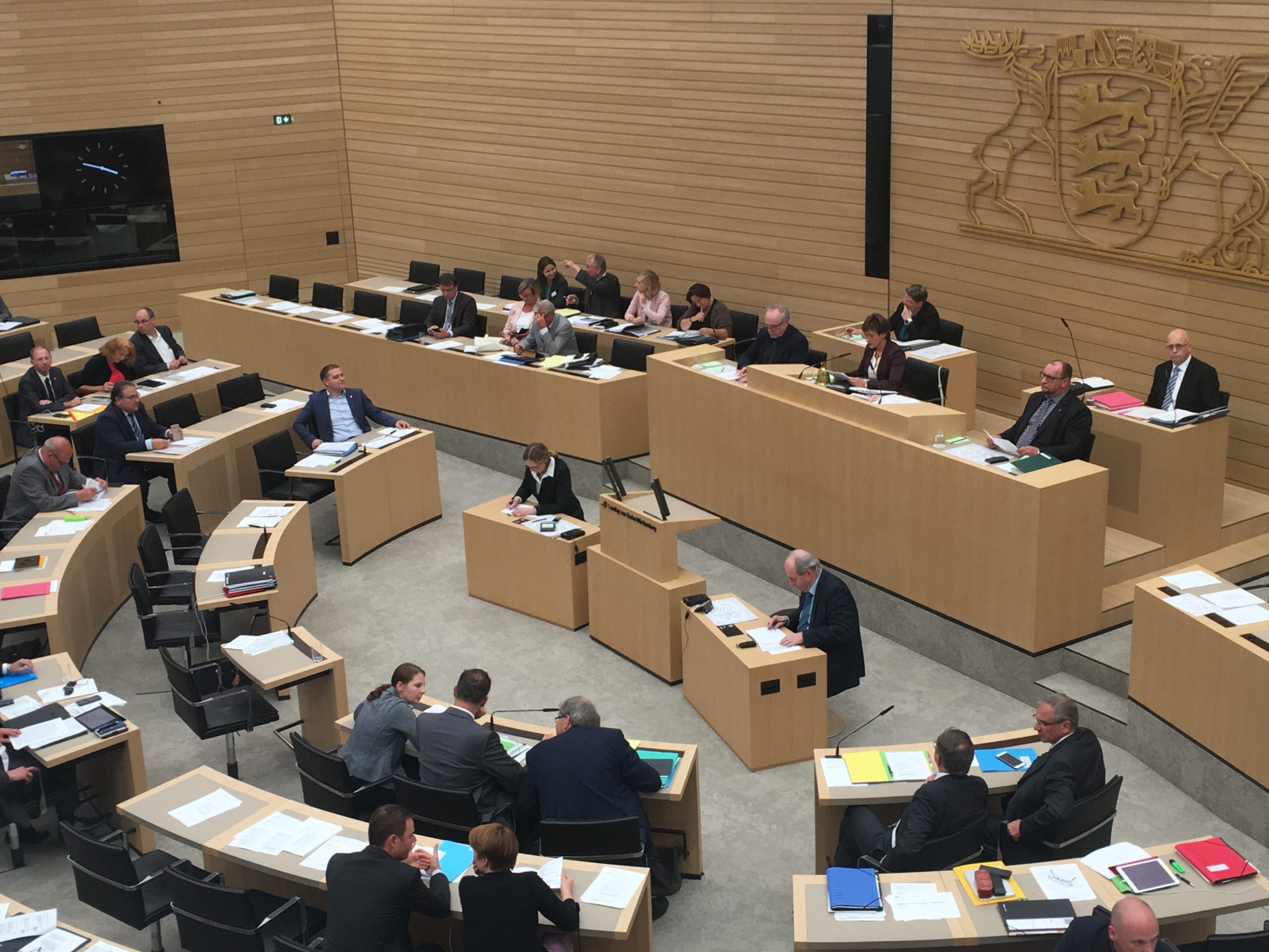 Grüner Abgeordneter Jürgen Walter wegen Beleidigung von Dr. Rainer Balzer mit Ordnungsruf belegt
