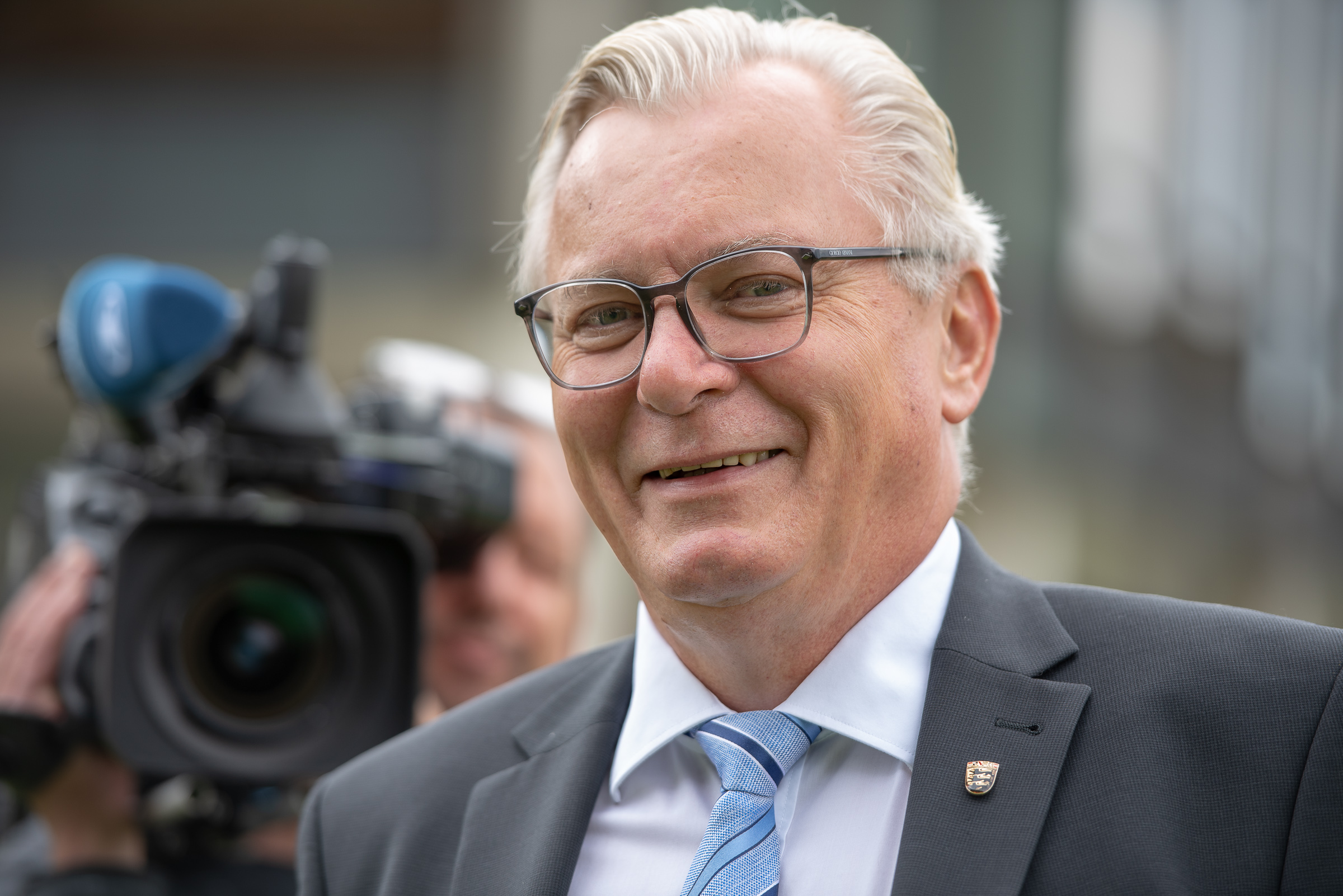 Bernd Gögel: Diesel-Kompromiss erinnert an das Märchen vom Kaiser und seinen neuen Kleidern – der Bürger bleibt auf der Strecke