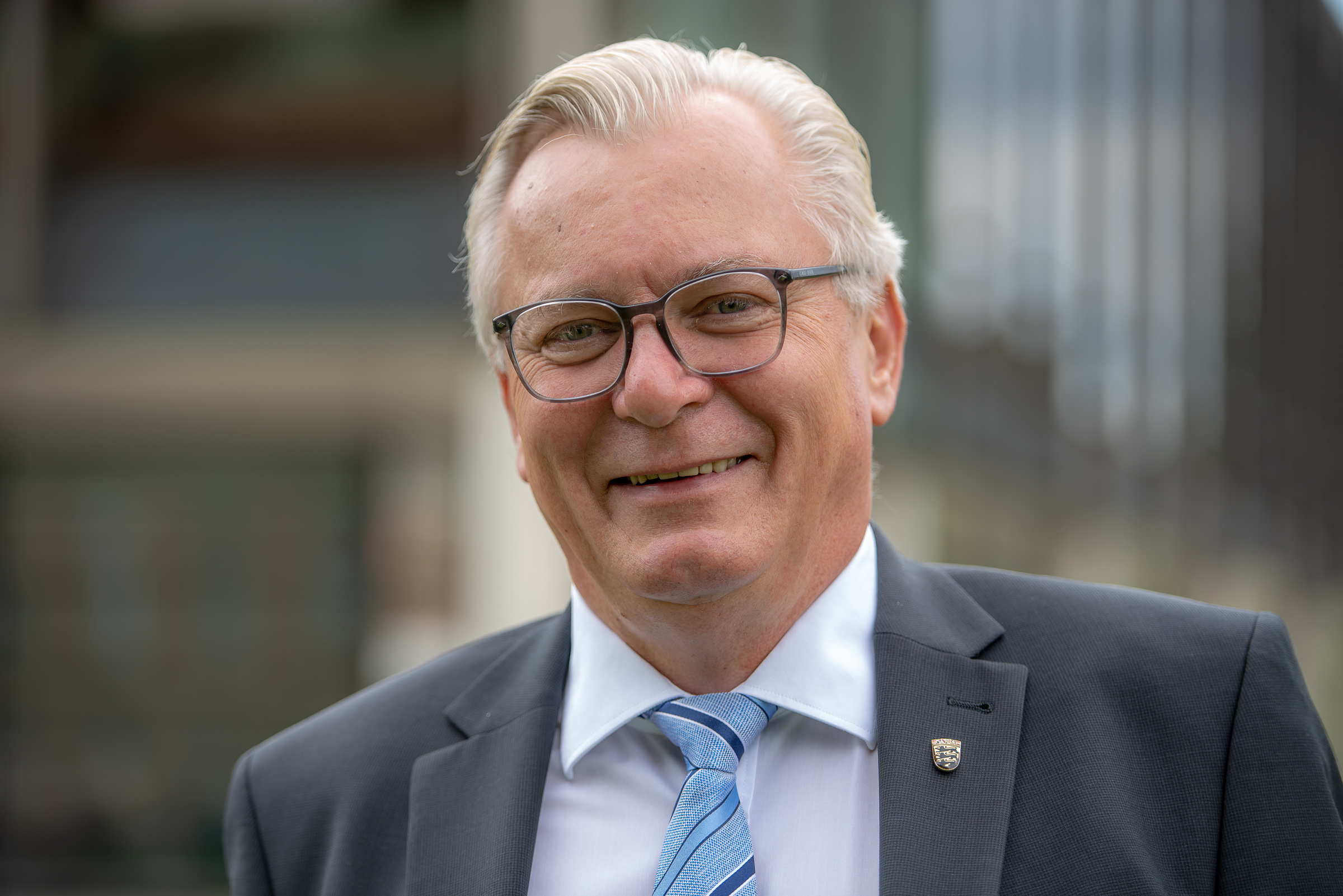 Bernd Gögel: Angebliche Rechtszwänge zu Dieselfahrverboten sind pures „Schmierentheater“
